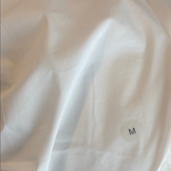 New York & Company Elegant White Ruched Button-Down Shirt - Picture 3 of 3